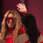 Shakira triunfa en Premios Juventud con ocho galardones, seguida por Karol G y Peso Pluma