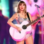 Taylor-Swift-life-101123-tout-b99b188465254ec0a8eb50fa653b51dc-1392×928