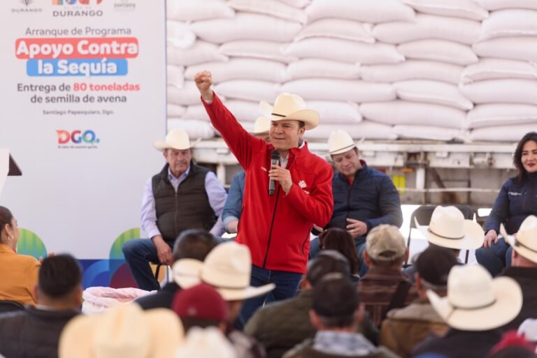 Llega a tiempo semilla de avena; productores reconocen respaldo de Esteban al campo