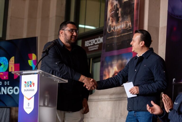 Llegan producciones audiovisuales y contratan a duranguenses