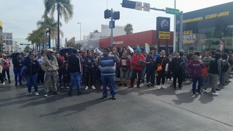 Manifestación termina en agresiones