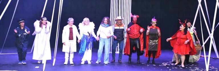 Despiden la navidad con la “Anunciación a María”