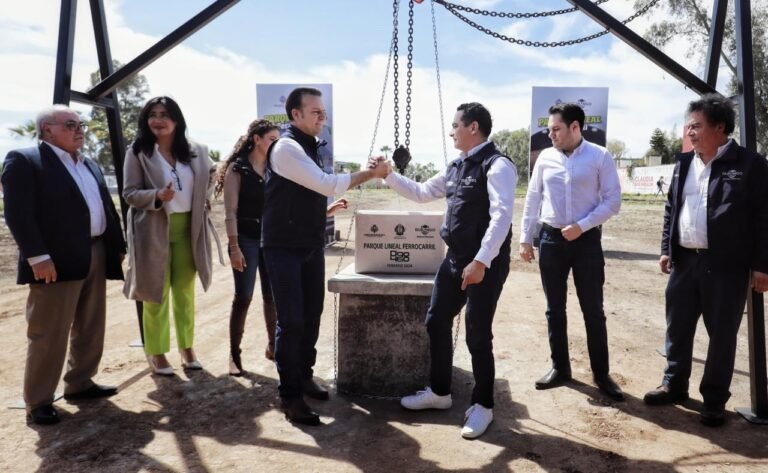 Hombres de palabra, Toño y Esteban dan inicio al Parque Lineal