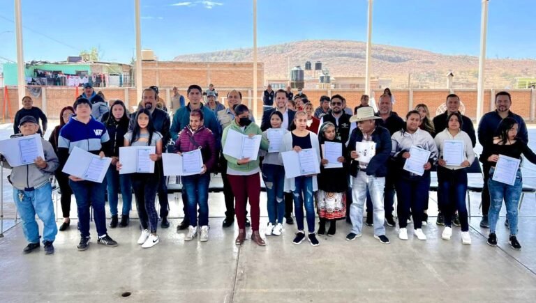 Importante estudiar para formar parte de las nuevas oportunidades