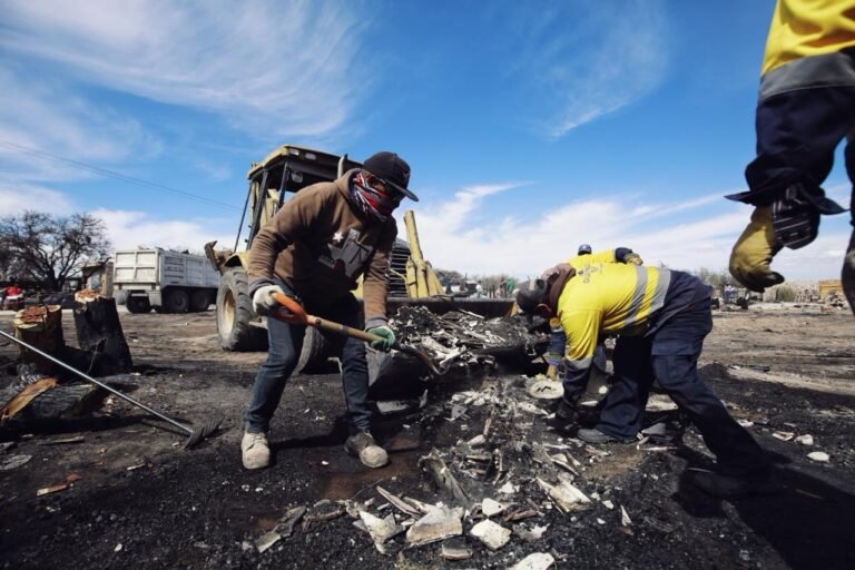 Toño Ochoa y Esteban Villegas, nuestros más grandes aliados tras el incendio: familias duranguenses