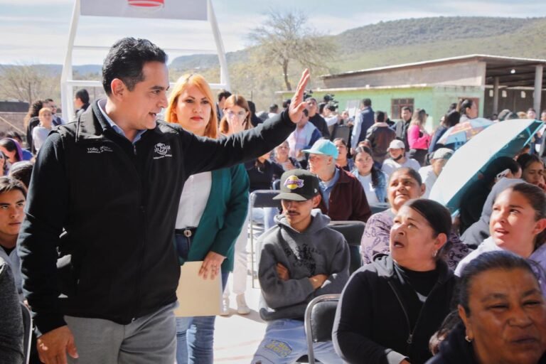 Escuchan y atienden a la zona rural en Cabildo Abierto: Toño Ochoa