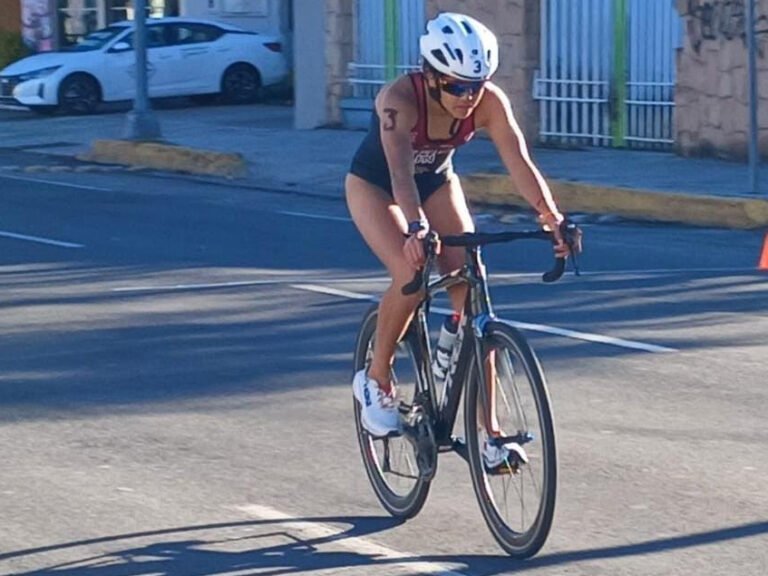 Triatletas muy activos