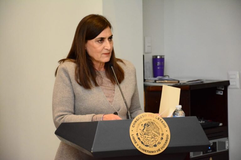 Busca Paty Jiménez prohibir pirotecnia para evitar maltrato animal