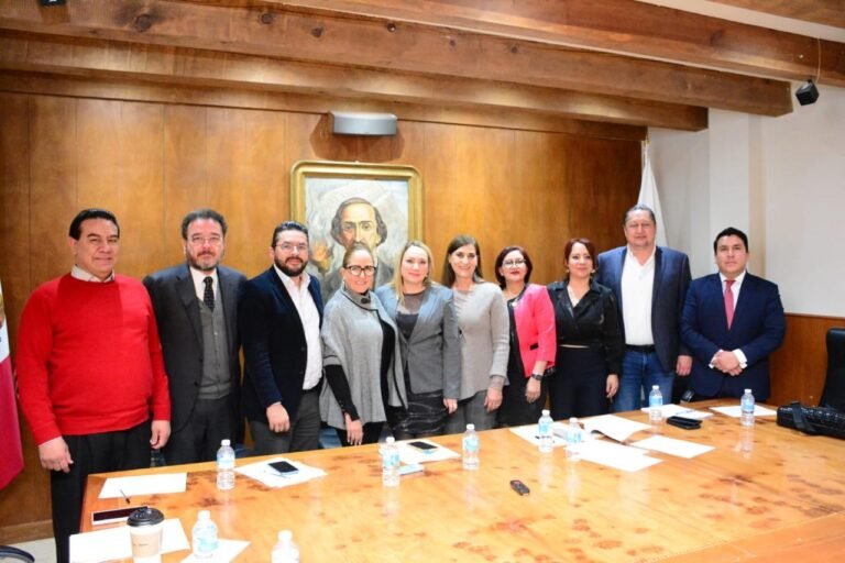 Diputados y fiscal fortalecen legislación para proteger a la niñez