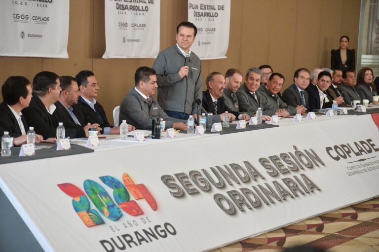 Con hechos e inversiones, Esteban confirma que el 2024 es el año de Durango y sus municipios: alcaldes