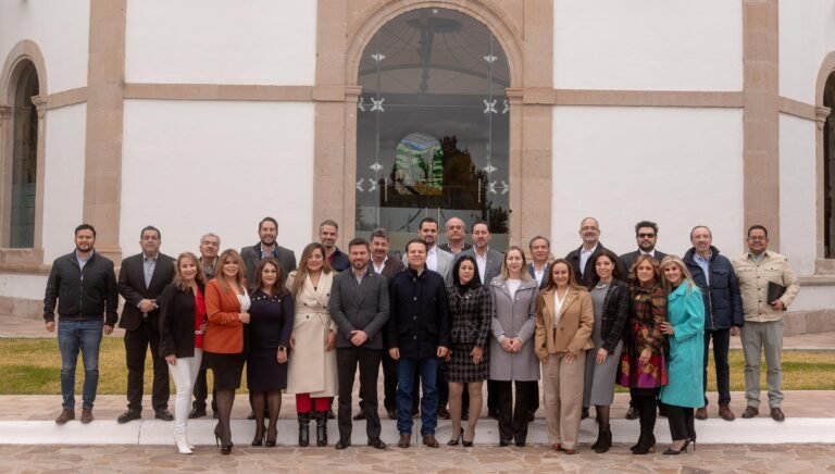 Con nuevas inversiones del 2024, la economía de Durango será más fuerte y los empresarios locales crecerán: Esteban