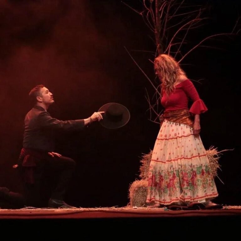 Escénica Producciones ofrece el espectáculo de danza, flamenco y teatro “Embrujo”