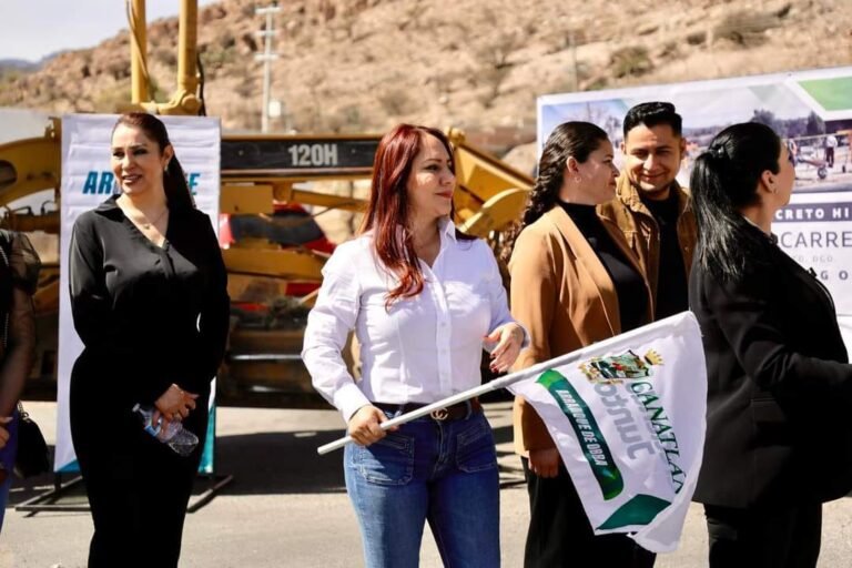 Supervisan y arrancan obras en Canatlán, Ángela Rojas y Sandra Amaya