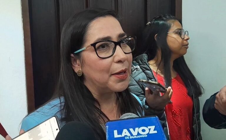 Denuncia Secoed irregularidades por 800 mdp de recursos federales