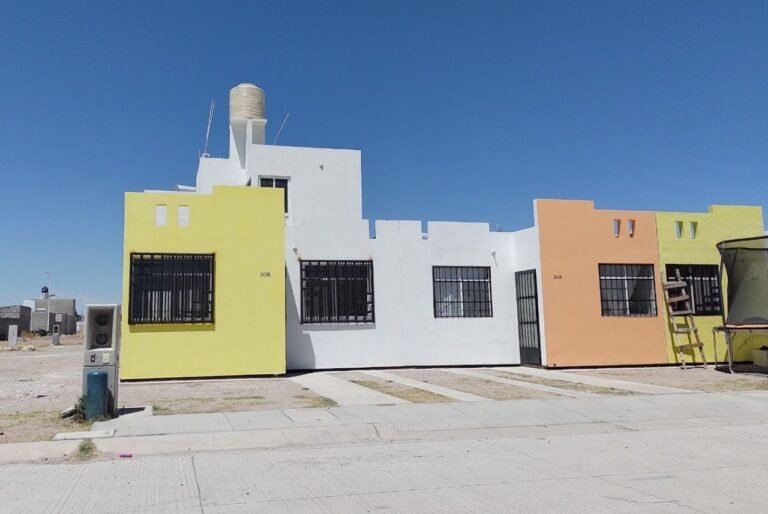 Vivienda más barata en 580 mil pesos; créditos, insuficientes: Teresa Flores