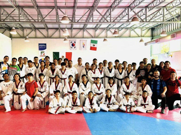 Taekwondoines realizaron campamento