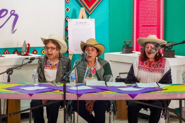 Las Mujeres Cardencheras se presentaron en el Museo de las Culturas Populares