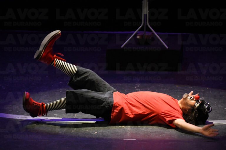 “Lágrimas de algodón” arranca las Temporadas Artísticas 2024 del Teatro Victoria