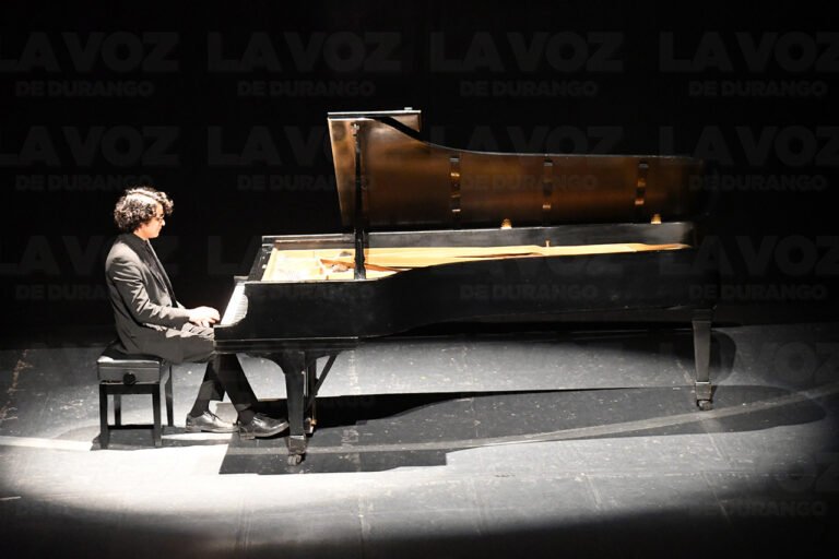 Homenajean a Chopin en su 175 aniversario luctuoso