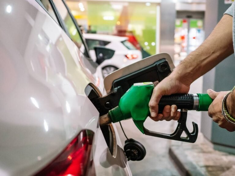Algunas gasolineras en la ciudad expenden combustible de mala calidad: Mojica Vargas