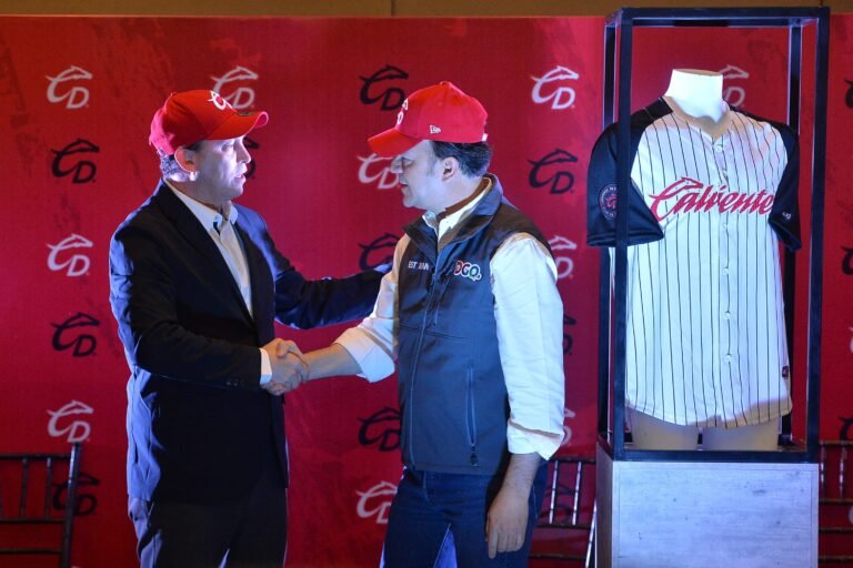 Con nueva franquicia, permanece en Durango el béisbol profesional