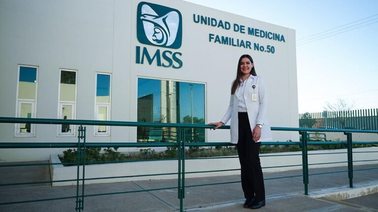 Informa IMSS sobre consumo de vitamina C para prevenir enfermedades respiratorias