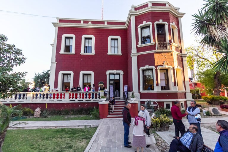 Un éxito el Picnic de Poesía realizado en el Museo Guillermo Ceniceros