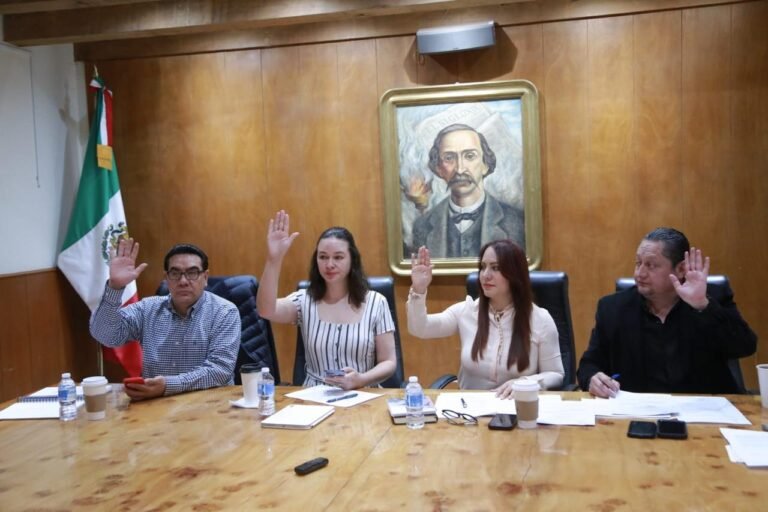 Progresan reformas a favor de policías embarazadas