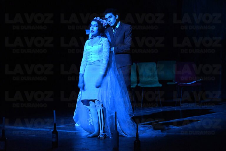 Adaptan en vivo la producción “El Cadáver de la Novia”
