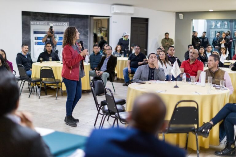 «Arquitectos, fundamentales para el desarrollo del estado», indica Gaby Hernández