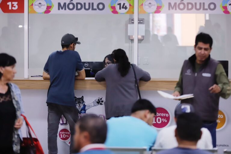 Amplía Gobierno descuentos en refrendo