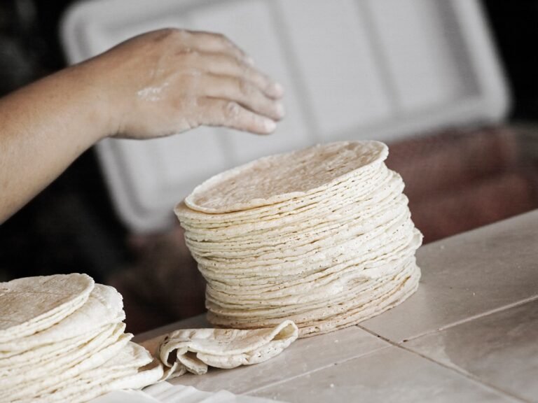 Prevén se mantenga sin alzas precio de tortilla