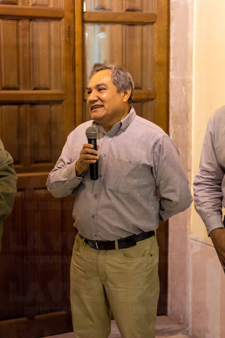 Ray Cervantes da a conocer su retrospectiva por 40 años de trayectoria