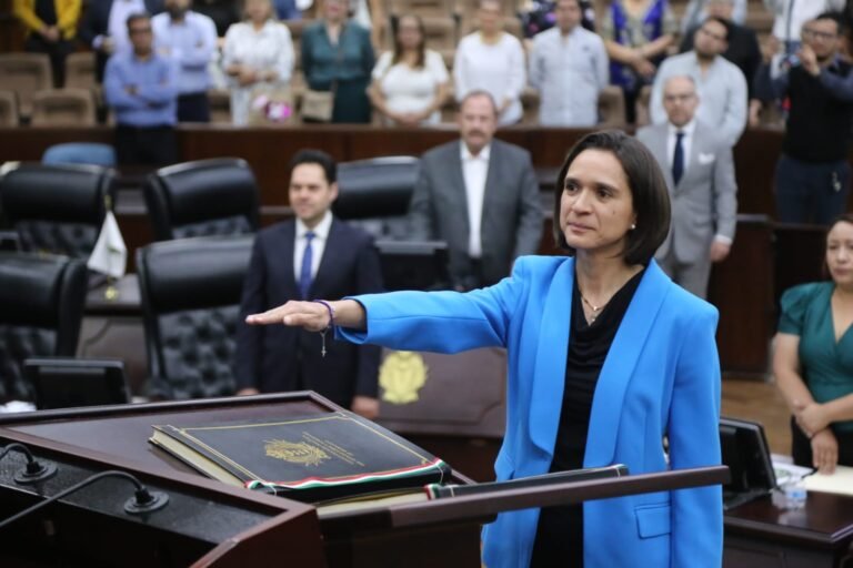 Rinde protesta Diana Valeria Barraza Castañeda como legisladora local