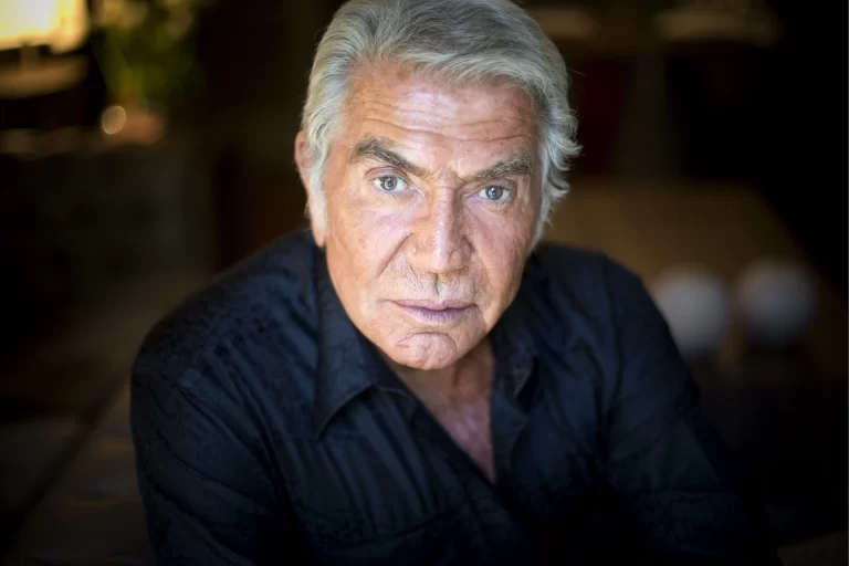 Muere el diseñador italiano Roberto Cavalli