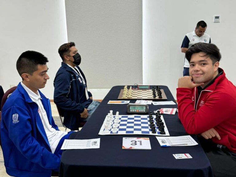 Iniciaron con triunfo