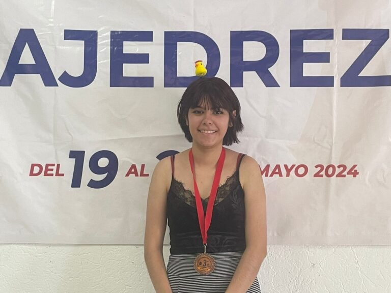 “No todos los héroes llevan capa”