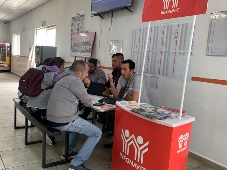 Más de 12 millones de mexicanos en el extranjero pueden cotizar voluntariamente al Infonavit