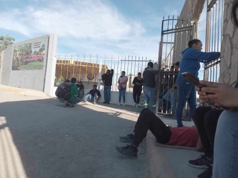 Conflicto en mina Peñoles; unos paran por falta de utilidades y otros exigen reanudar labores
