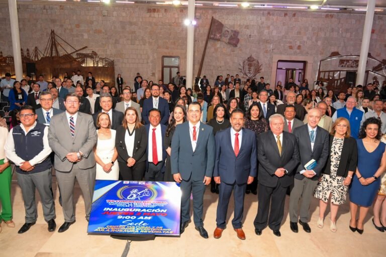 Inaugura Mier Cisneros Congreso para abogados