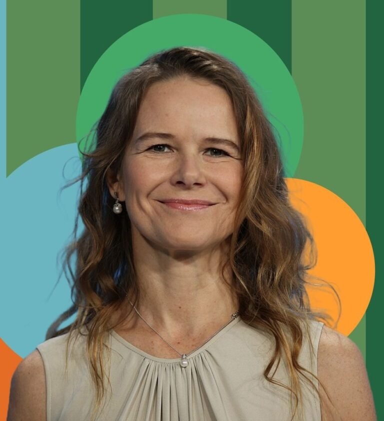 Nailea Norvind leerá en Durango