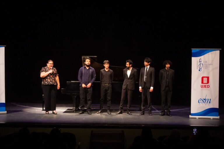 Llevan a cabo Recital de Piano en la ESM-UJED