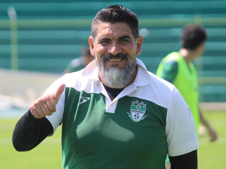 Renovó con Alacranes