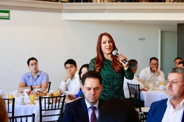 Importante labor de los medios en la sociedad: Sandra Amaya