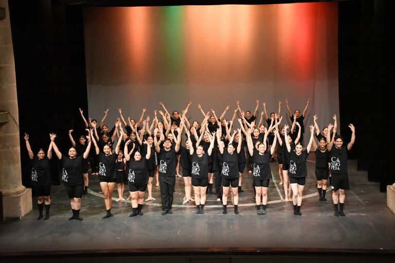 ReviDanza presentó el espectáculo “CONtigoCONmigo”