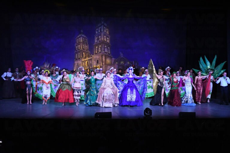 “Kícham” arranca con aplausos de pie su temporada 2024