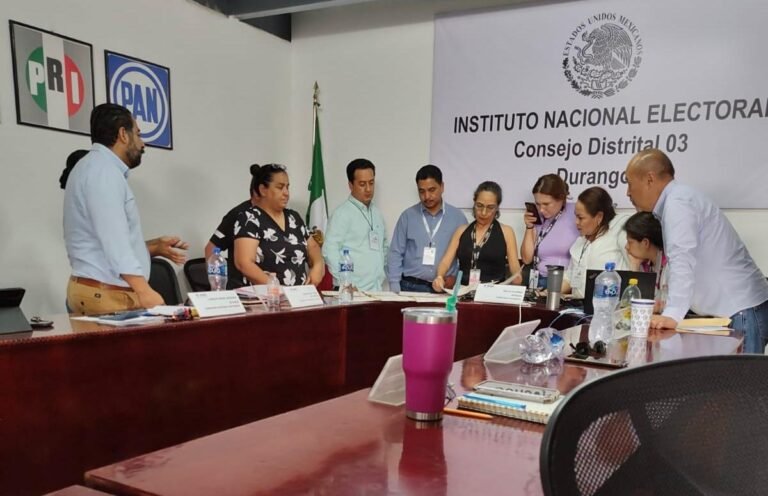 Equipo de Gaby Hernández participa en conteos distritales