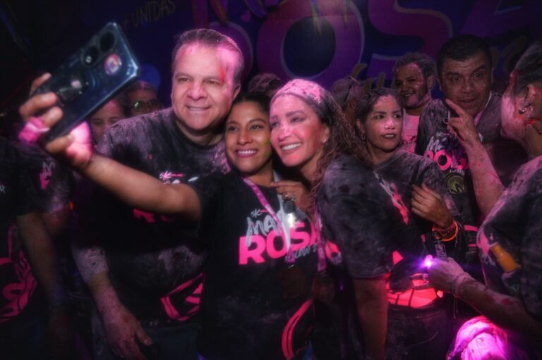 “Marea Rosa Glow 2024”, manifestación de solidaridad y esperanza