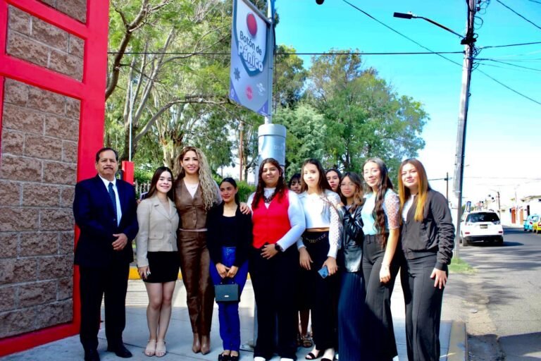 Redoblamos esfuerzos por más mujeres imparables en Durango: Toño Ochoa