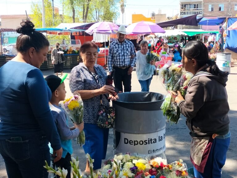 Se entregarán 913 espacios para comerciantes